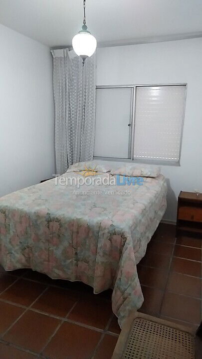 Apartamento para aluguel de temporada em Guarujá (Enseada)