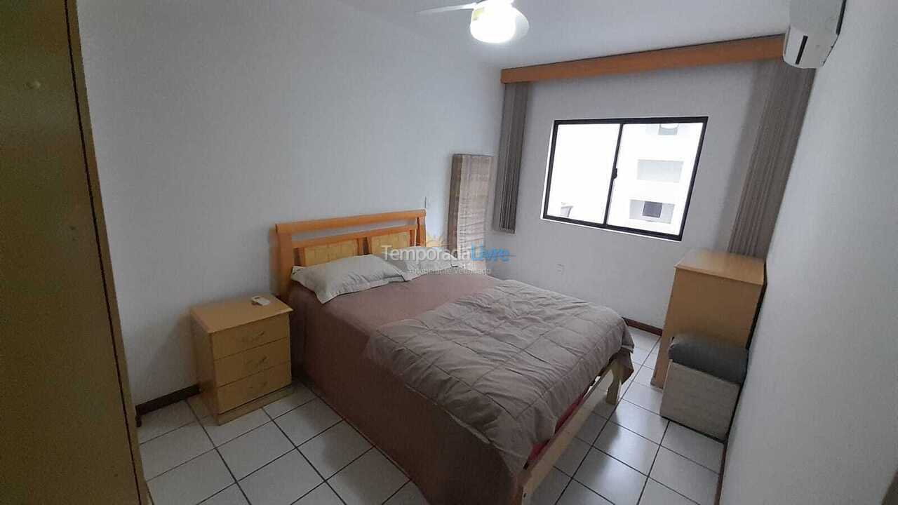 Apartamento para alquiler de vacaciones em Itapema (Meia Praia)