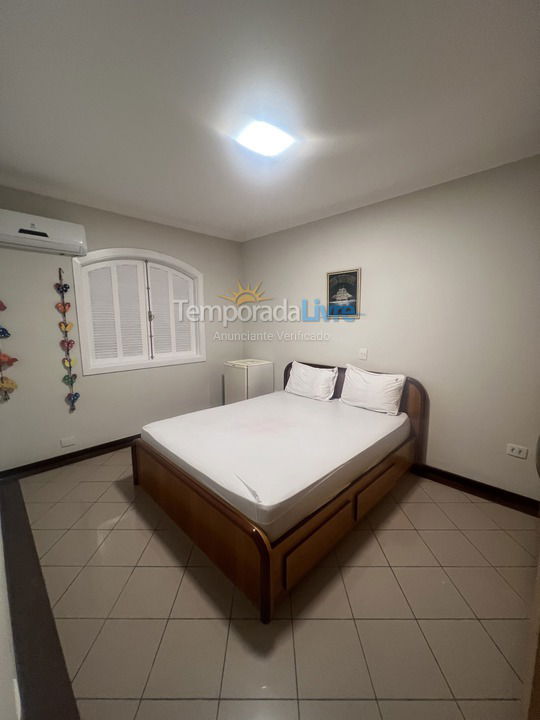 Apartamento para alquiler de vacaciones em Ubatuba (Praia Grande)