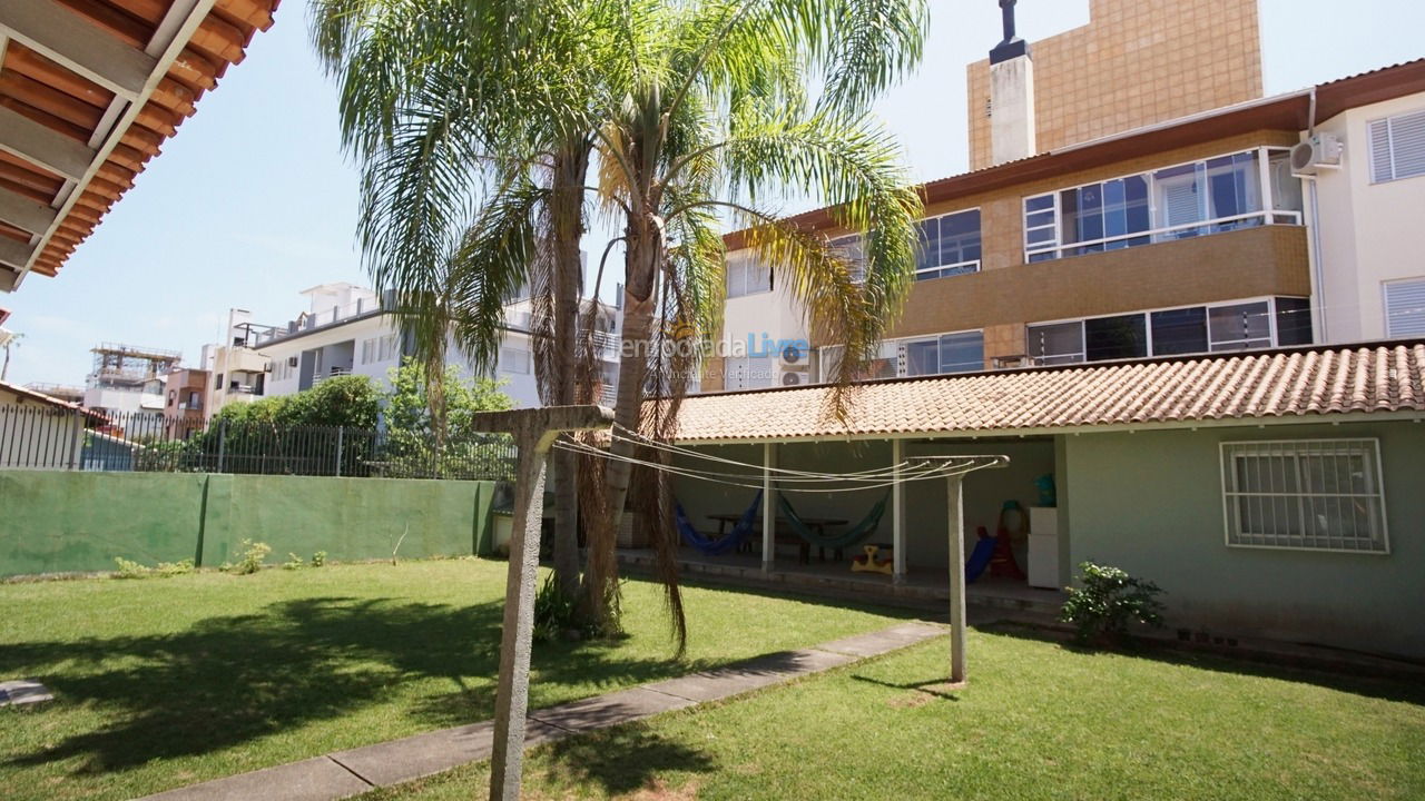 Casa para aluguel de temporada em Florianopolis (Praia dos Ingleses)