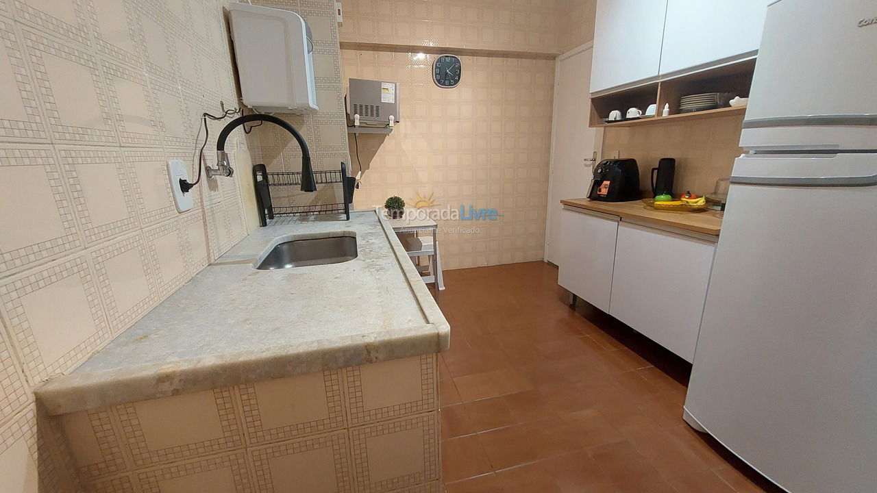 Apartamento para alquiler de vacaciones em Guarapari (Praia da Areia Preta)