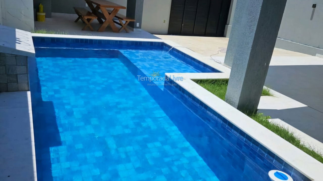 Casa para aluguel de temporada em Luís Correia (Praia do Barro Preto)