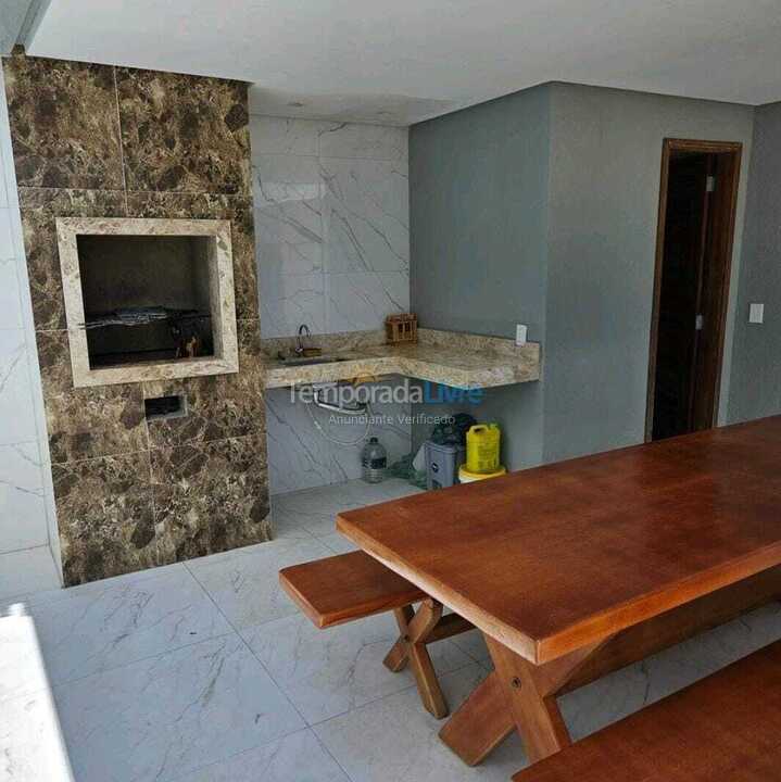 Casa para aluguel de temporada em Luís Correia (Praia do Barro Preto)