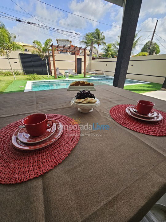 Casa para aluguel de temporada em Camaçari (Barra do Jacuípe)