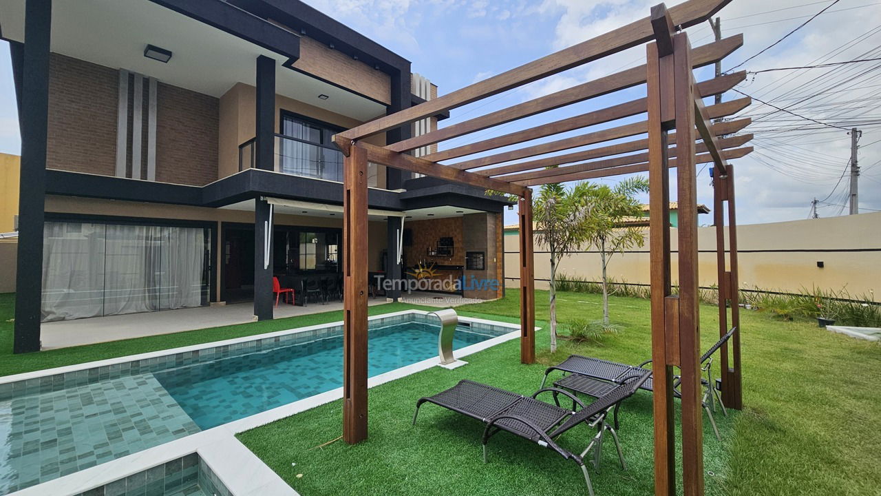 Casa para aluguel de temporada em Camaçari (Barra do Jacuípe)