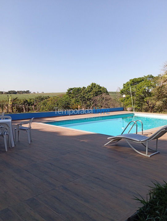 Casa para aluguel de temporada em Boituva (Estância Ubaitaba Retiro)