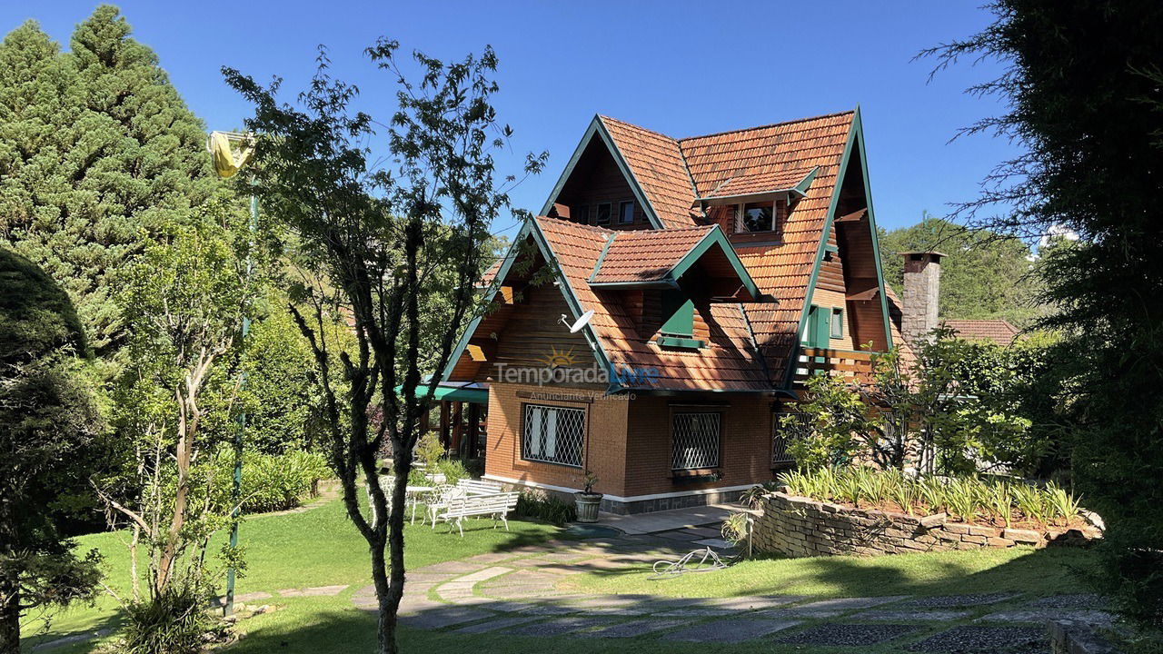 Casa para alquiler de vacaciones em Campos do Jordão (Alto do Capivari)