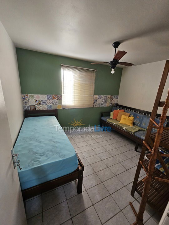 Apartment for vacation rental in Itapoá (Balneário Rainha do Mar)