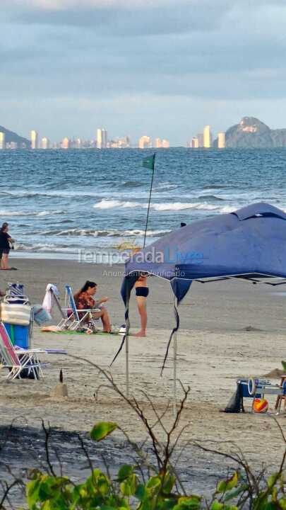 Apartment for vacation rental in Itapoá (Balneário Rainha do Mar)