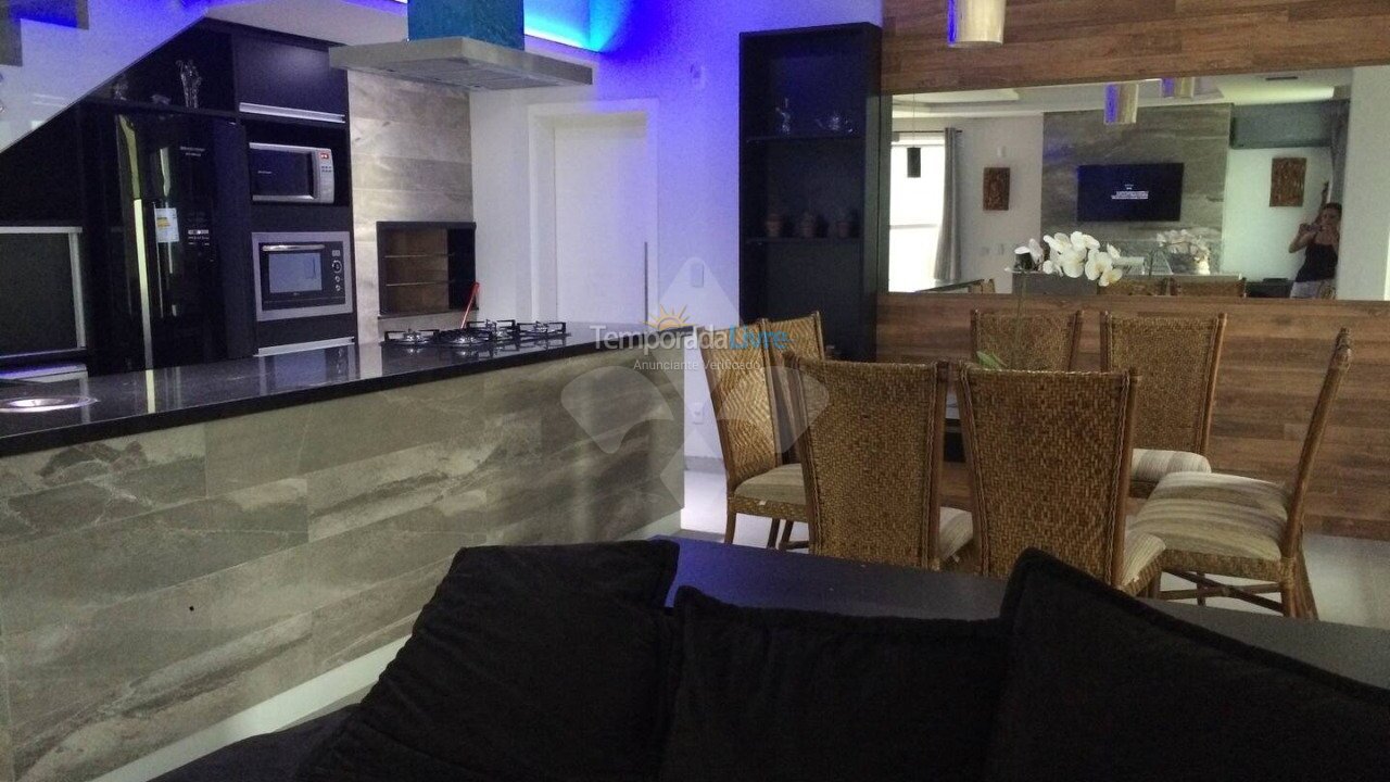 Casa para aluguel de temporada em Garopaba (Morrinhos)