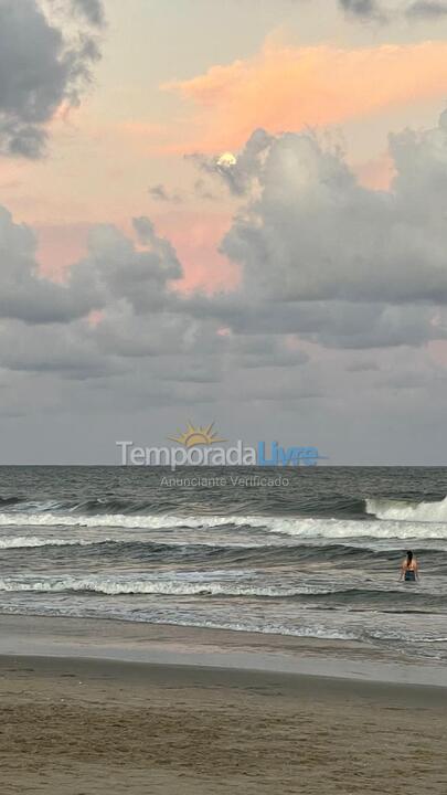 Apartment for vacation rental in Itapoá (Balneario Rainha)