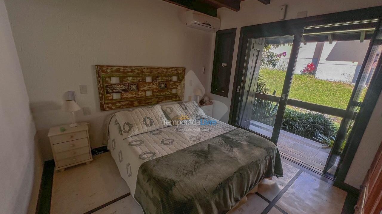 House for vacation rental in Garopaba (Morrinhos)