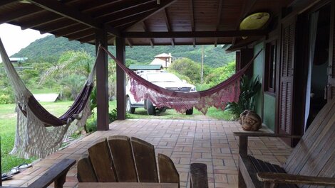 Casa de temporada para hasta 8 personas en el barrio Praia da Silveira Garopaba-SC