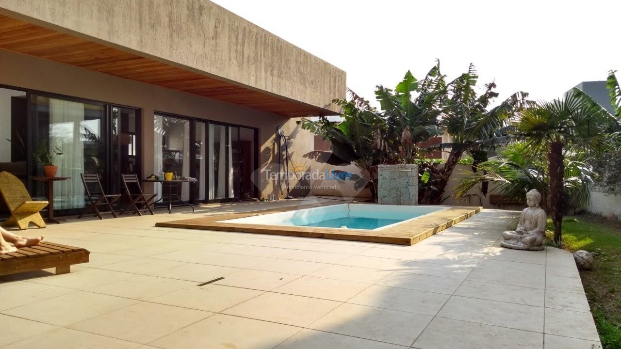 House for vacation rental in Garopaba (Centro)