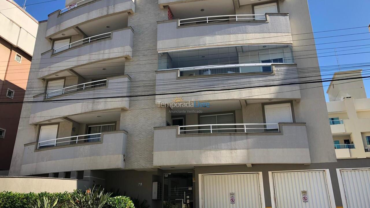 Casa para aluguel de temporada em Bombinhas (Praia de Bombas)