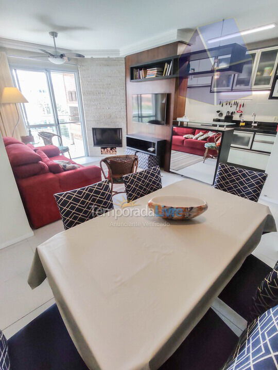 Apartamento para aluguel de temporada em Florianópolis (Cachoeira do Bom Jesus)
