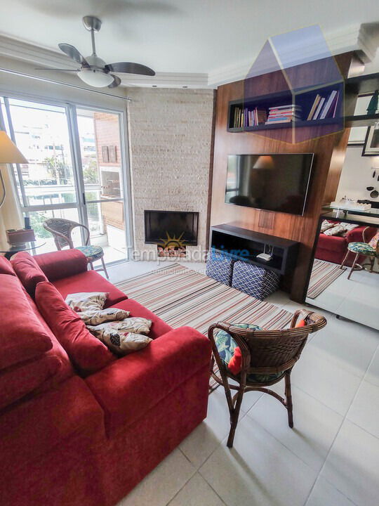 Apartamento para aluguel de temporada em Florianópolis (Cachoeira do Bom Jesus)