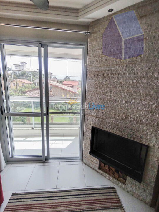 Apartamento para aluguel de temporada em Florianópolis (Cachoeira do Bom Jesus)