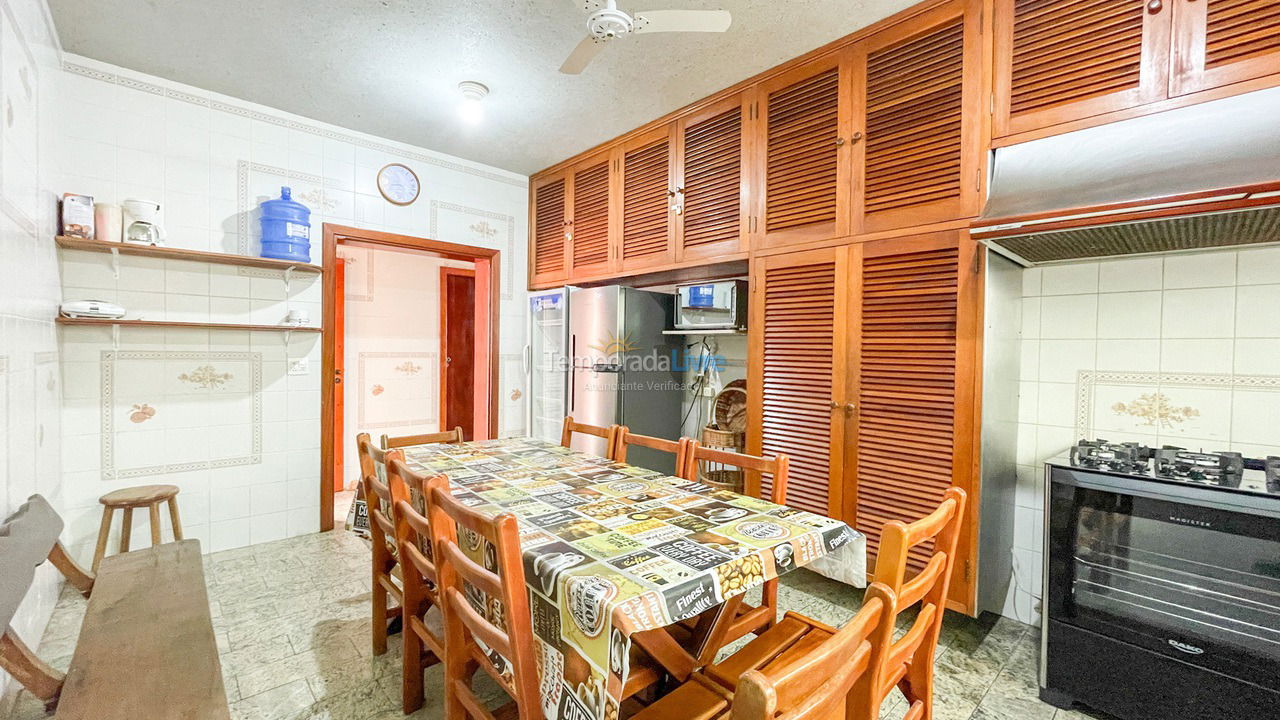 House for vacation rental in Ubatuba (Praia do Tenório)