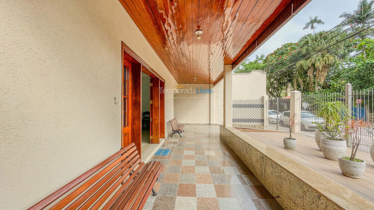 Casa para aluguel de temporada em Ubatuba (Praia do Tenório)