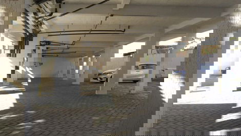 Estacionamento interno