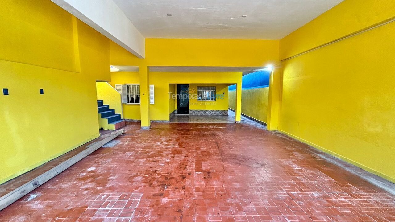 Casa para aluguel de temporada em Itanhaém (Balneário Gaivotas)