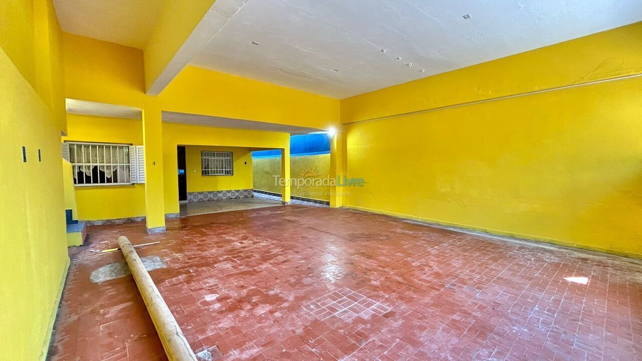 Casa para aluguel de temporada em Itanhaém (Balneário Gaivotas)