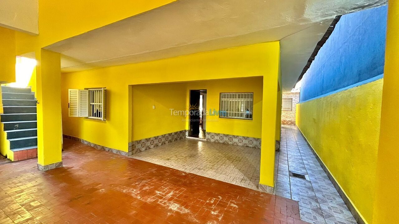 Casa para aluguel de temporada em Itanhaém (Balneário Gaivotas)