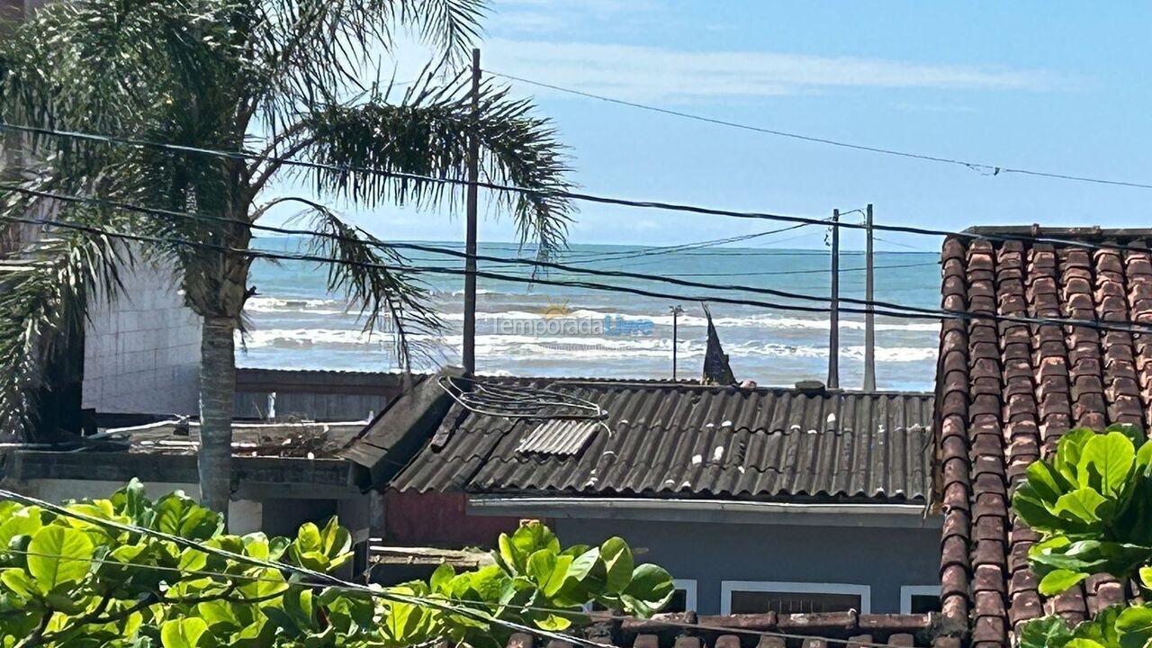 Casa para aluguel de temporada em Itanhaém (Balneário Gaivotas)