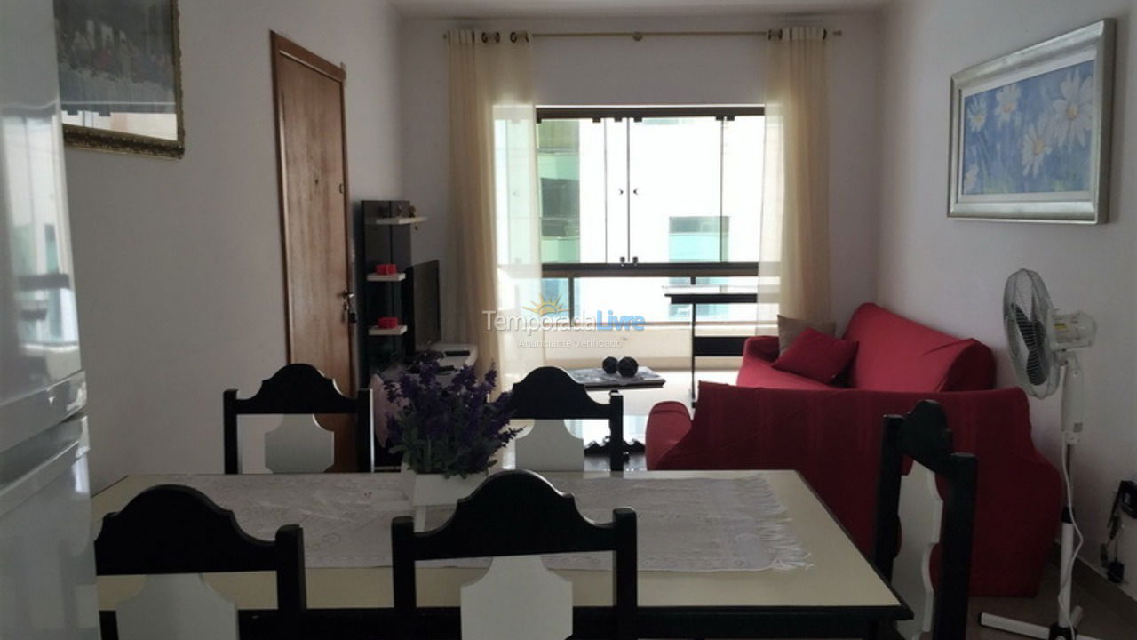 Apartment for vacation rental in Itapema (Meia Praia)