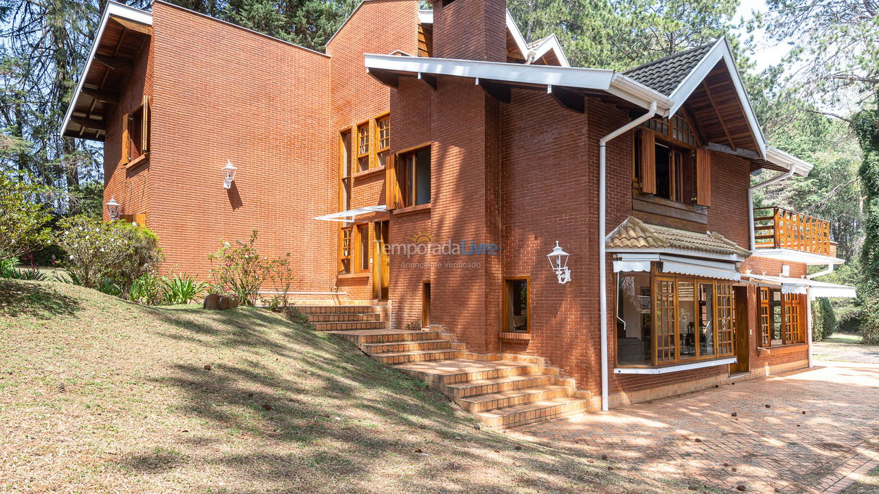 Casa para alquiler de vacaciones em Campos do Jordão (Alto da Boa Vista)