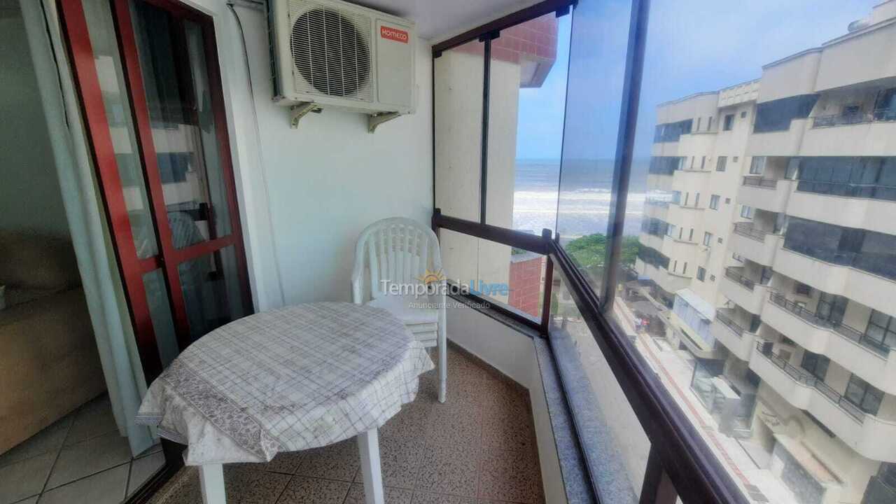 Apartamento para aluguel de temporada em Itapema (Meia Praia)