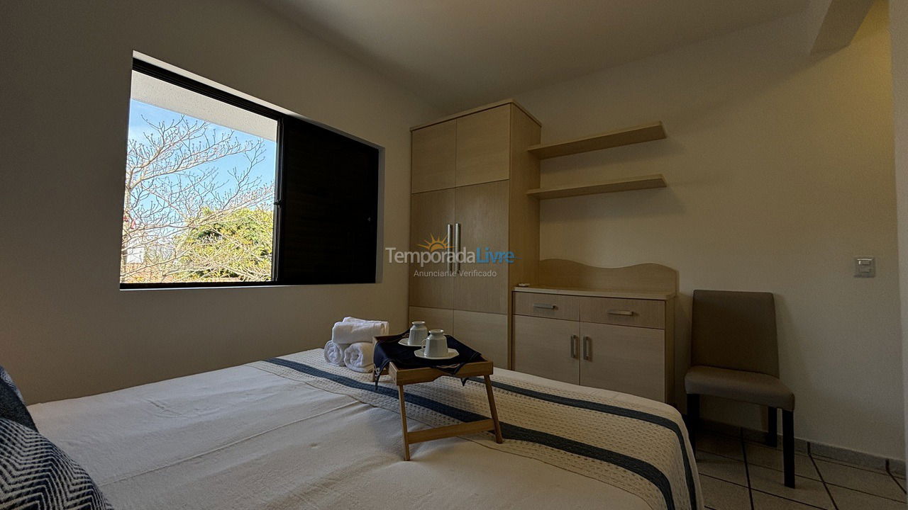 Apartamento para aluguel de temporada em Florianópolis (Canasvierias)