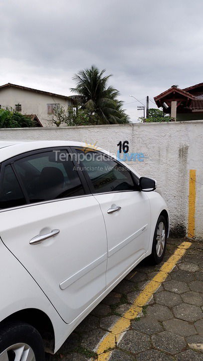 Apartment for vacation rental in Ubatuba (Praia do Tenório)