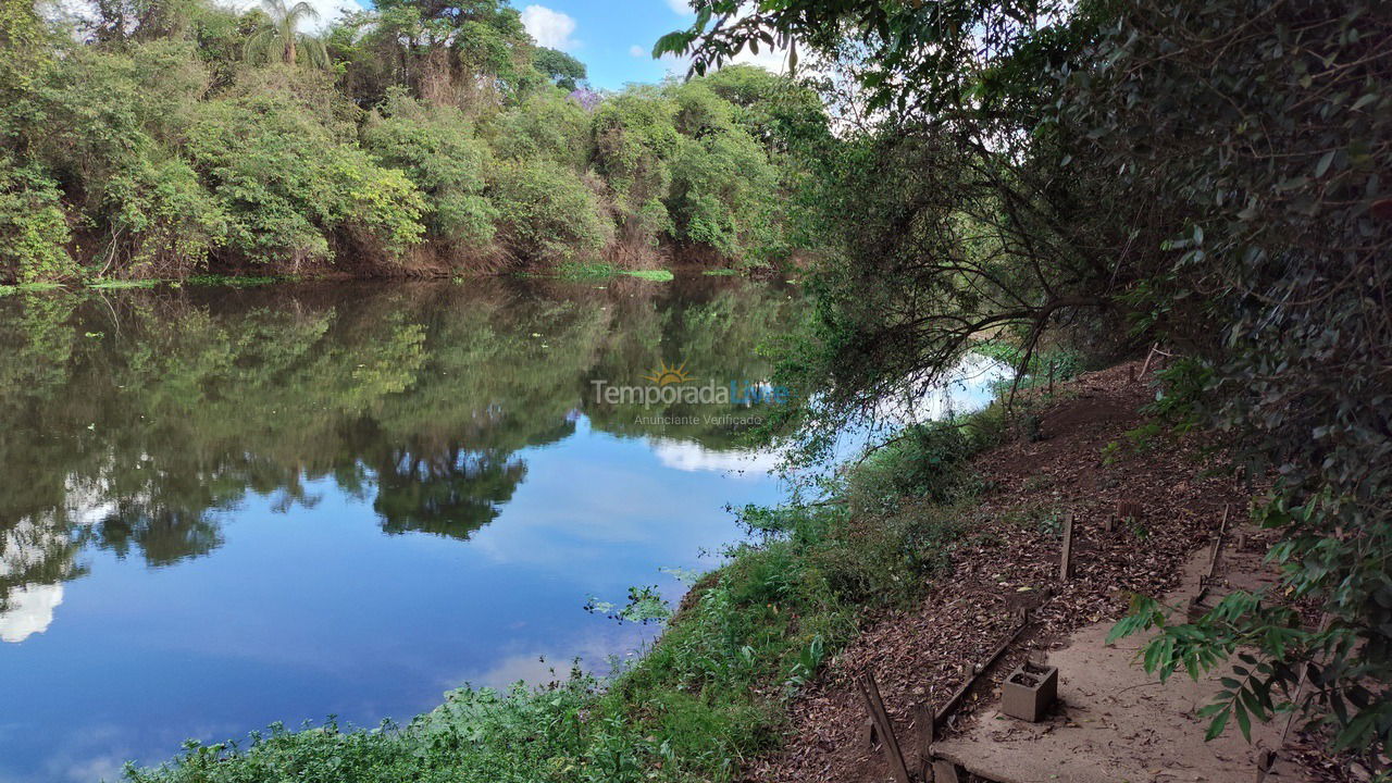 Granja para alquiler de vacaciones em Leme (Ibicatu)