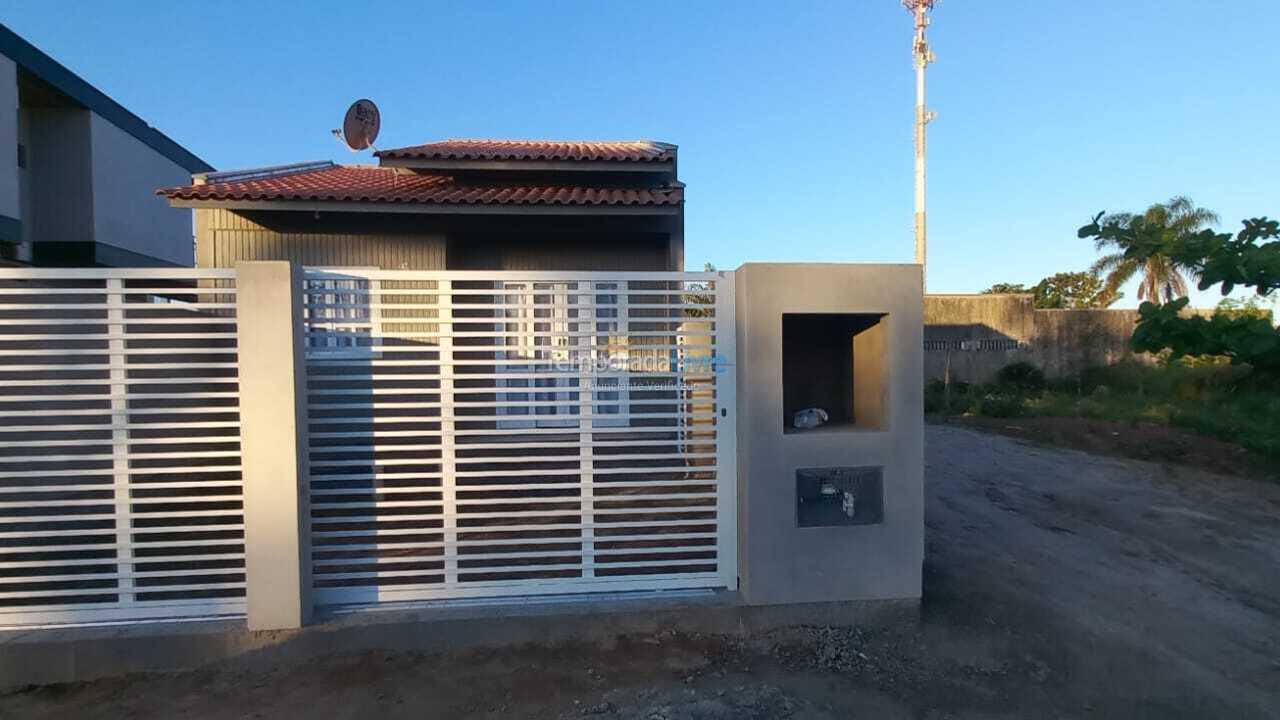 Casa para aluguel de temporada em Bombinhas (Mariscal)