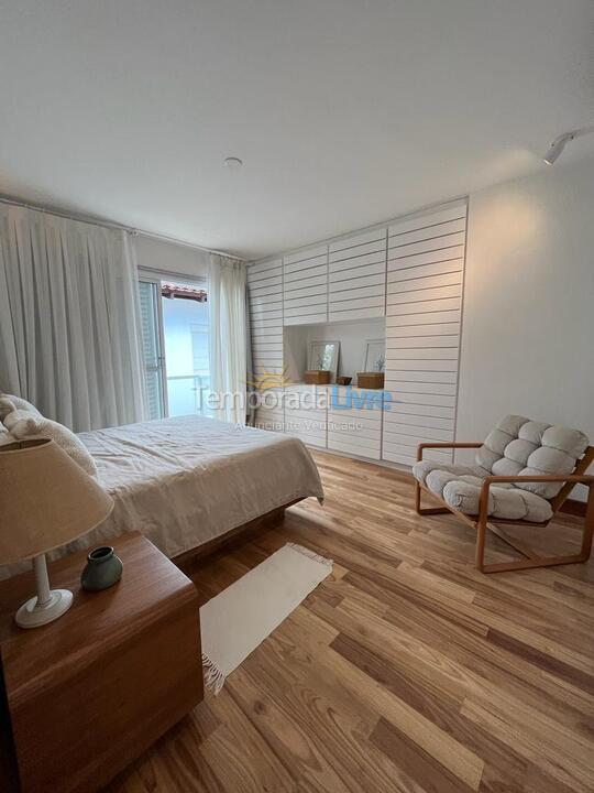 House for vacation rental in São Sebastião (Praia da Baleia)