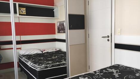 Suite 01 com cama box e ar