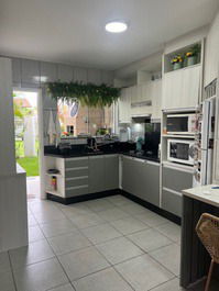 Excellent Semi-detached, 2 bedrooms with AC, WI-FI, 400m from the sea, garage