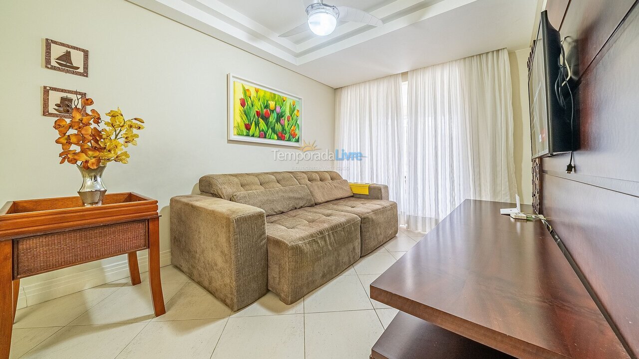 Apartment for vacation rental in Bombinhas (Praia de Bombas)