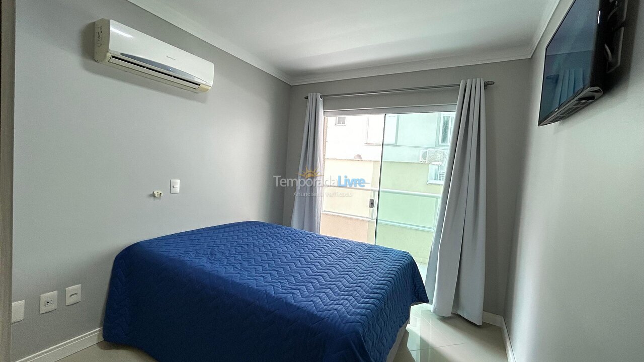 Apartment for vacation rental in Bombinhas (Praia de Bombas)