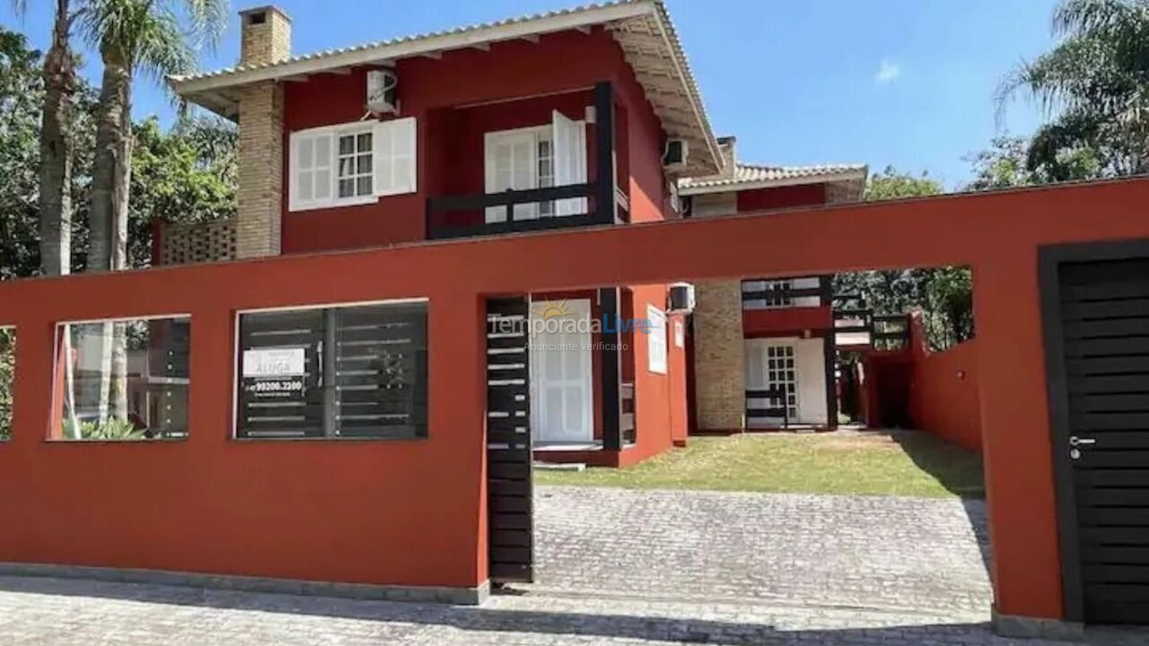 Casa para alquiler de vacaciones em Bombinhas (Mariscal)