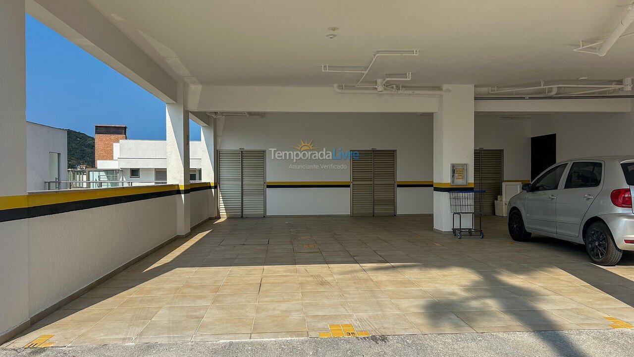 Apartamento para aluguel de temporada em Bombinhas (Praia de Bombinhas)