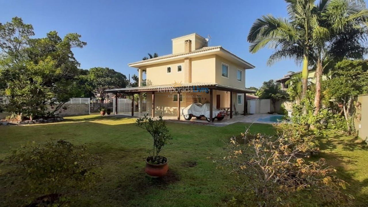 Casa para aluguel de temporada em Bombinhas (Mariscal)