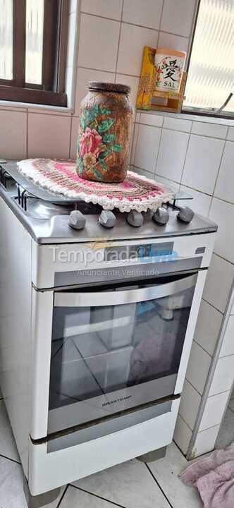 Apartamento para aluguel de temporada em Praia Grande (Vila Tupi)