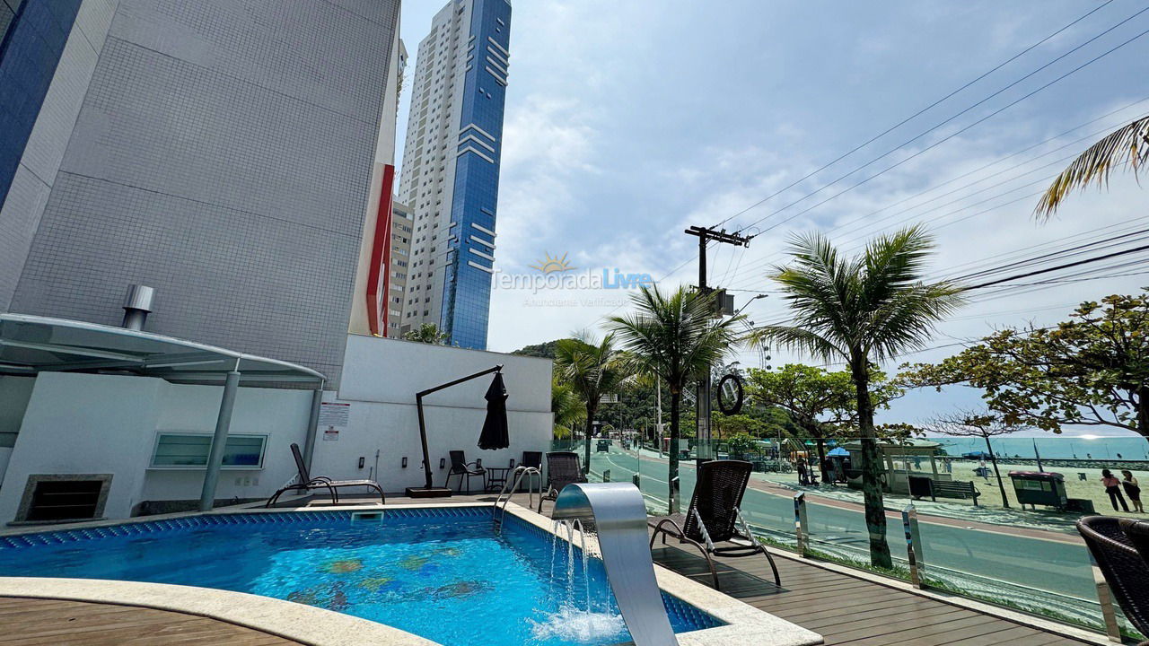 Apartamento para alquiler de vacaciones em Balneário Camboriú (Praia Central)