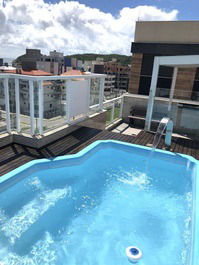 Cobertura piscina 3 suites! Vista para Praia.