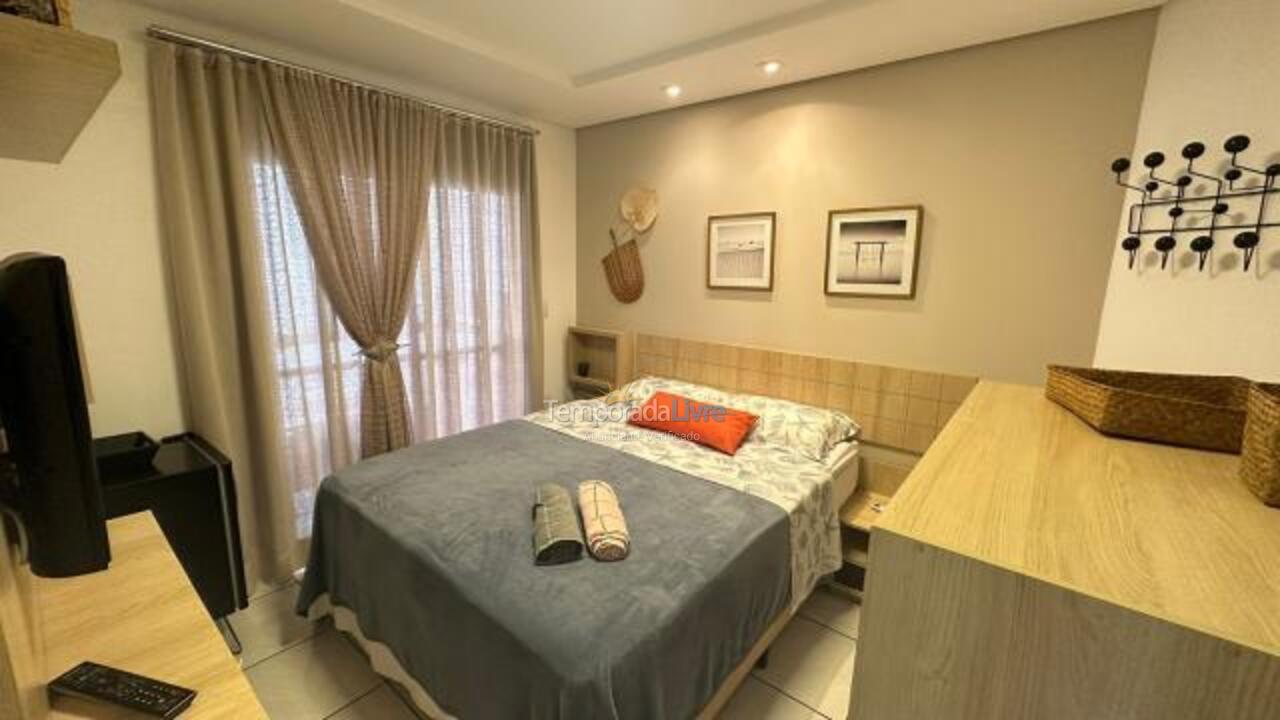 Apartamento para alquiler de vacaciones em Itapema (Meia Praia)