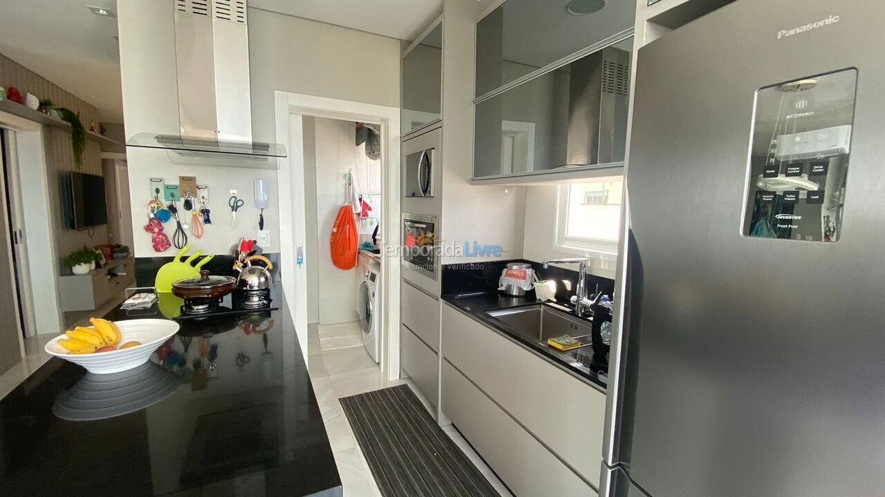 Apartamento para alquiler de vacaciones em Itapema (Meia Praia)