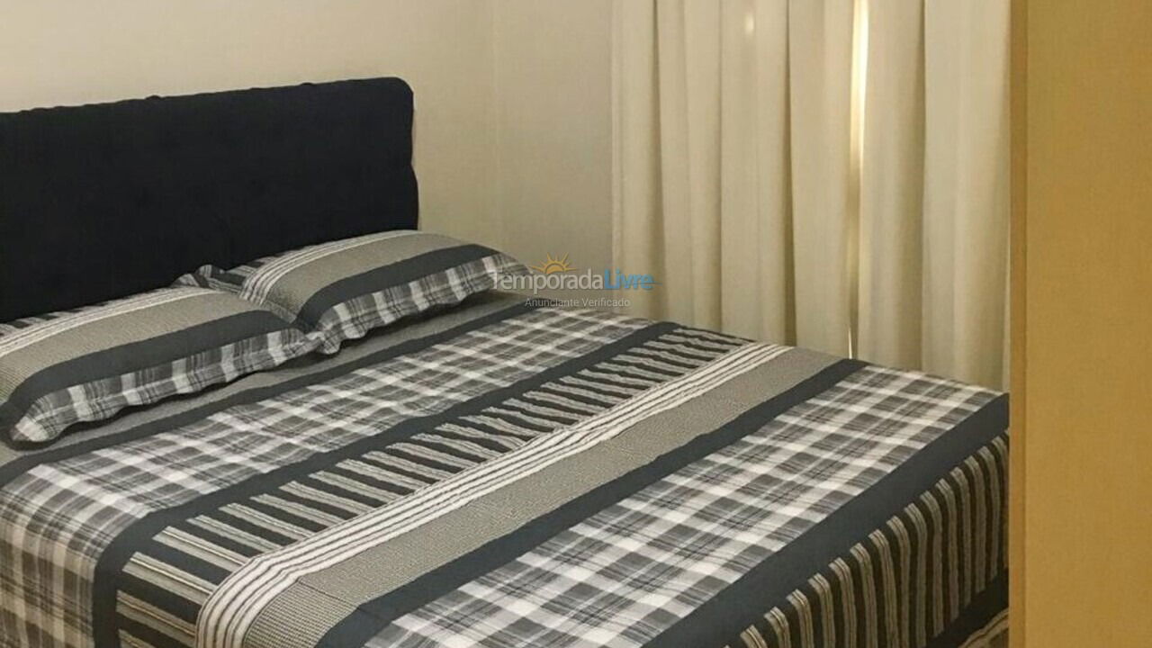 Apartamento para alquiler de vacaciones em Itapema (Meia Praia)